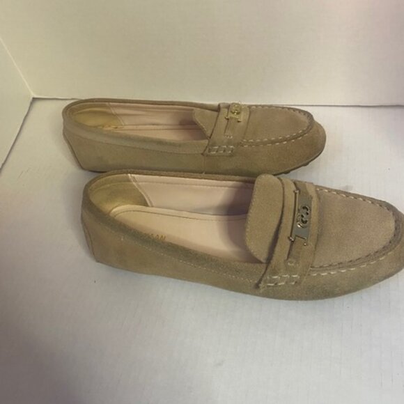 Cole Haan Beige Suede Leather Slip On Loafer Shoes Women, size 8.5B - Picture 5 of 8